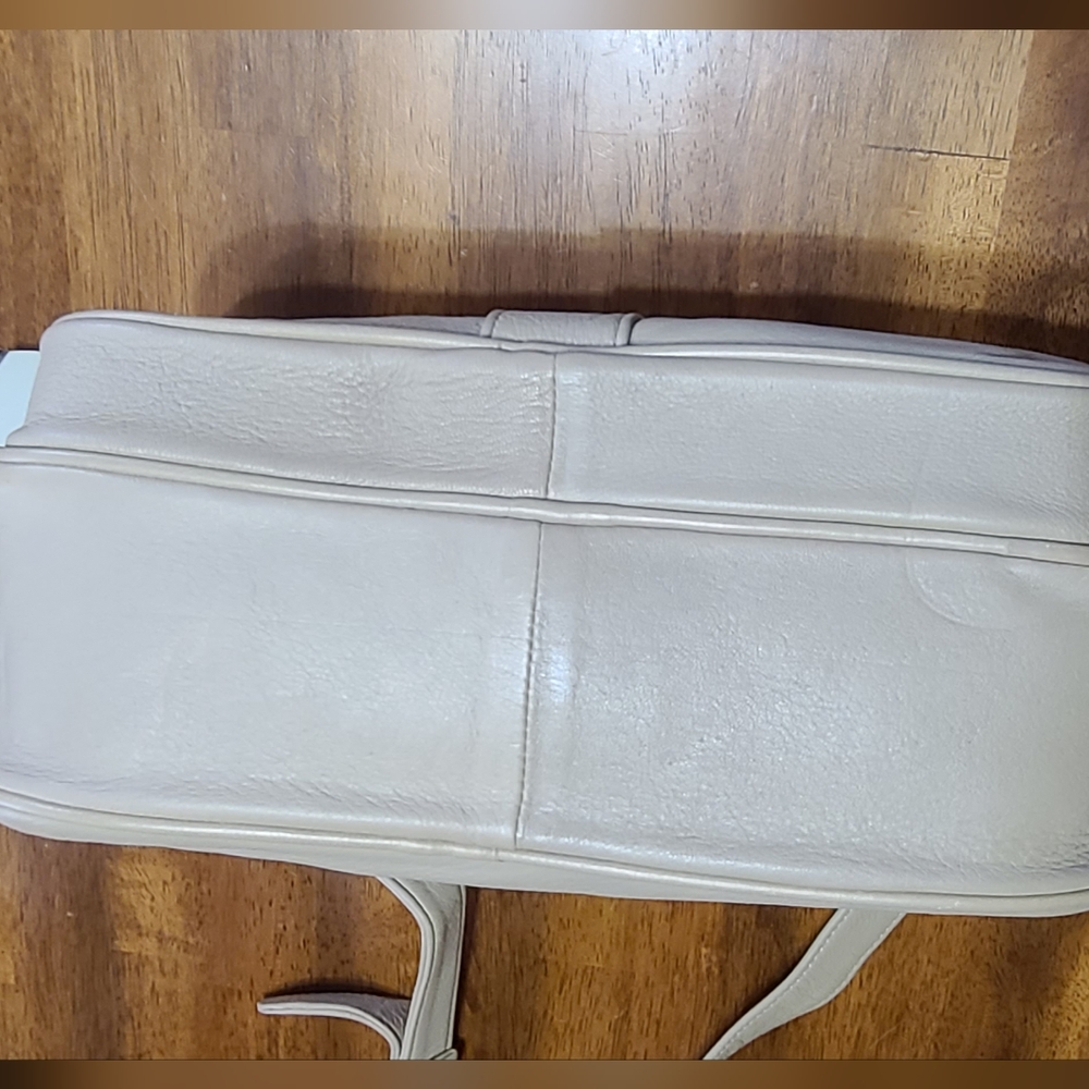 Vintage Brio genuine deerskin purse - Picture 4 of 8